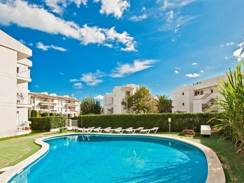Llevant Apartments Port de Pollença Kültér fotó