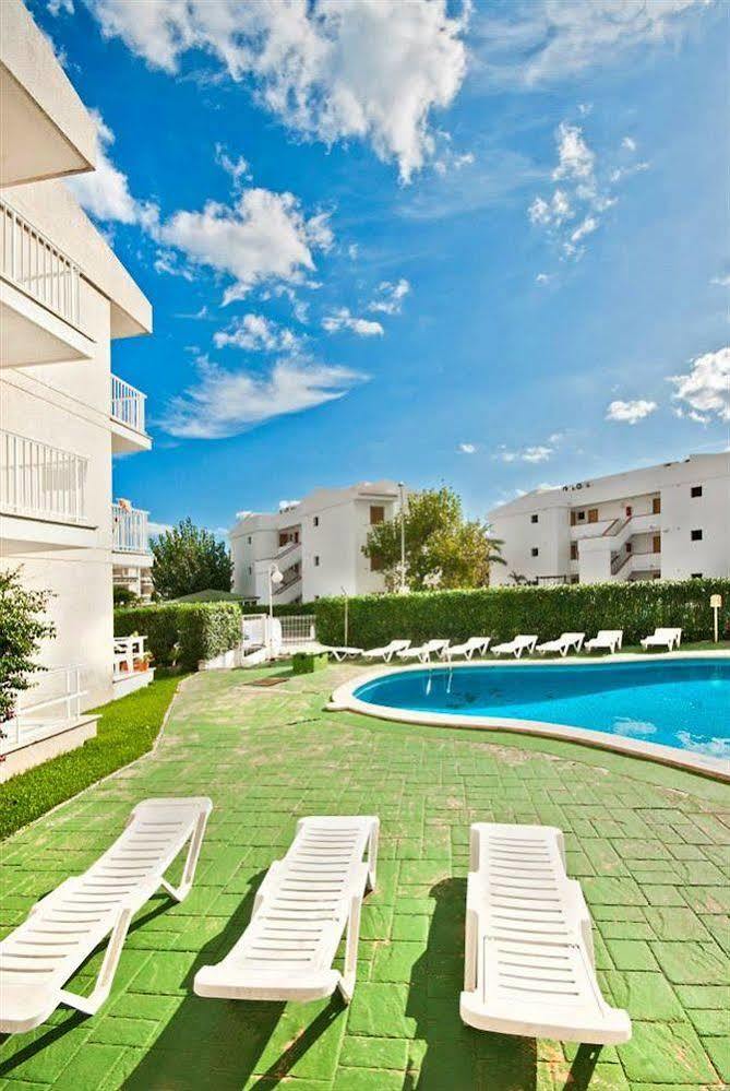 Llevant Apartments Port de Pollença Kültér fotó